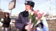 Сотрудникам ГИБДД заменили полосатые жезлы на цветы